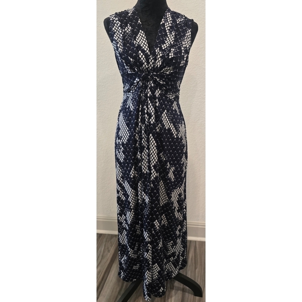 Eliza J Navy & White Sleeveless Maxi Dress - Size 12P